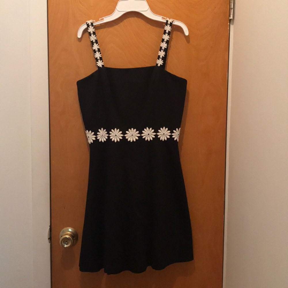Ann Taylor cocktail dress. Size 2 petite
